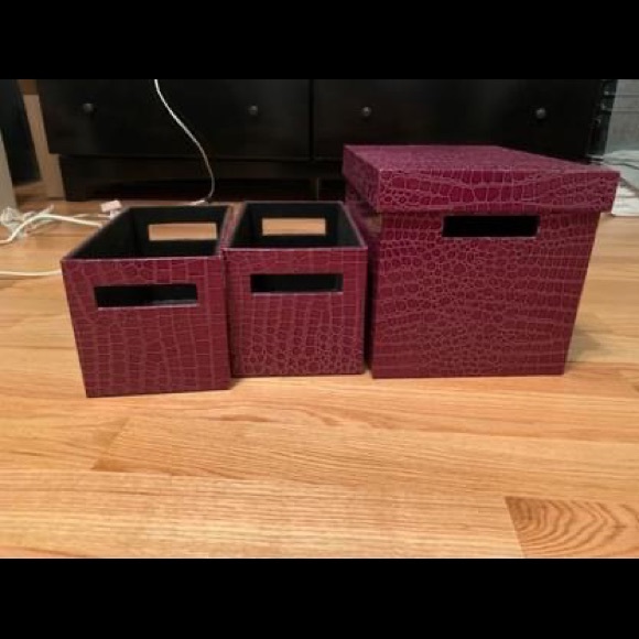 Storage boxes